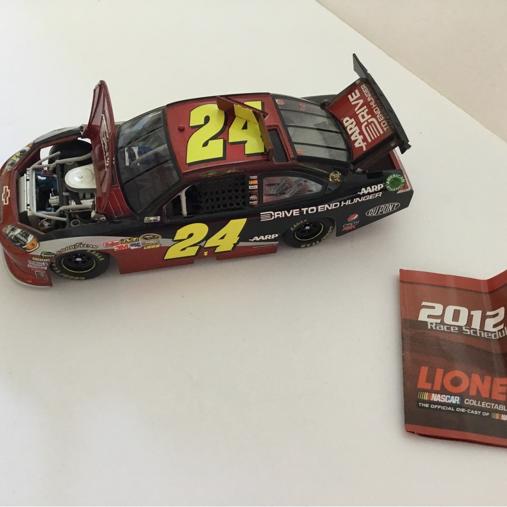 Jeff Gordon 2012 Impala. Die cast stock car.Limited edition. Platinum. New